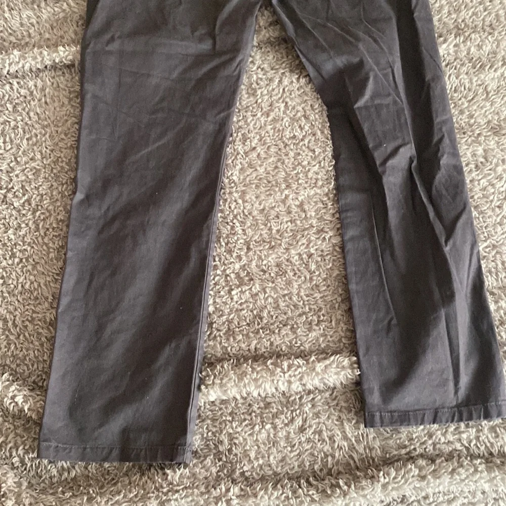 English laundry dress pants, 32x32, Like New - Picture 5 of 5